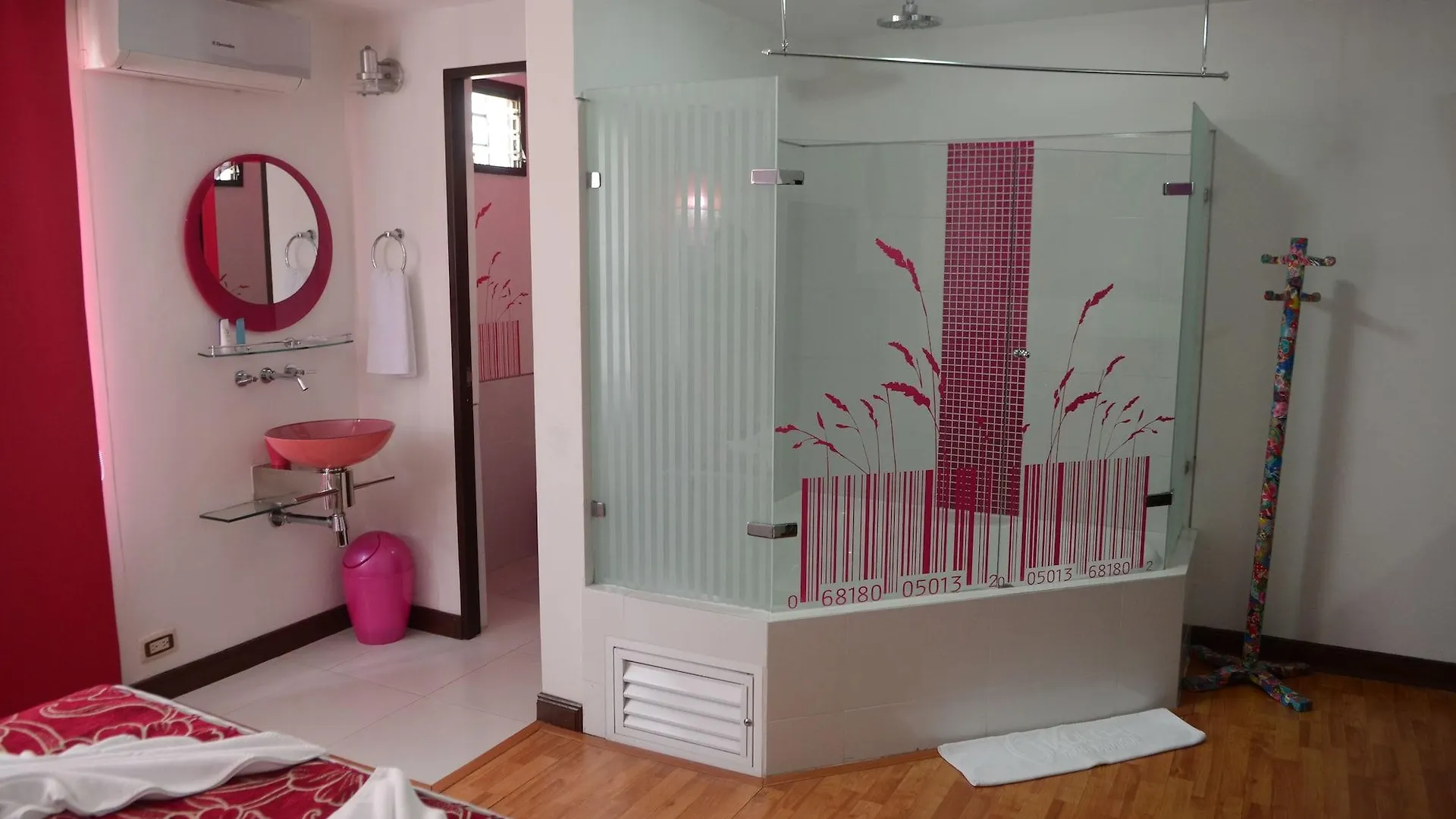 ***  Kolor Hotel Boutique Medellín Colombia