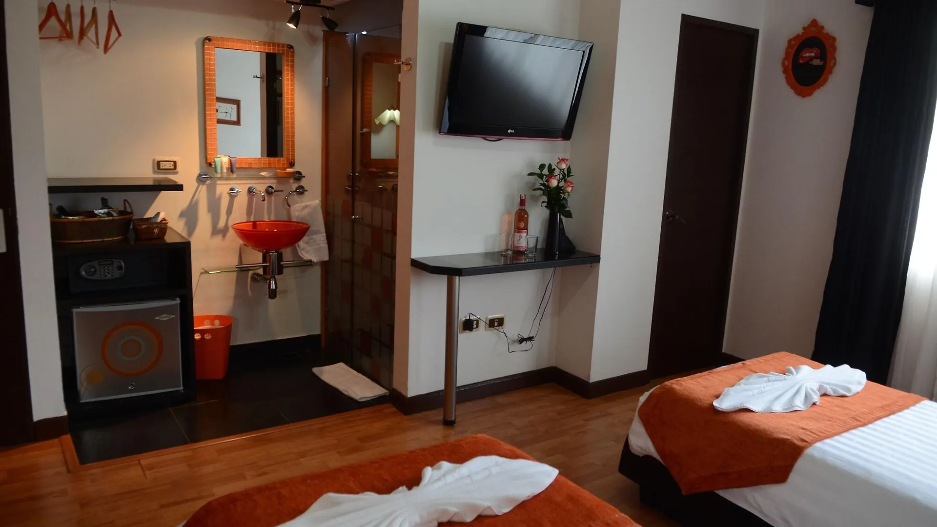 Kolor Hotel Boutique Medellín 3*,  Colombia