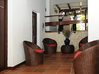 Kolor Hotel Boutique Medellín 3*,