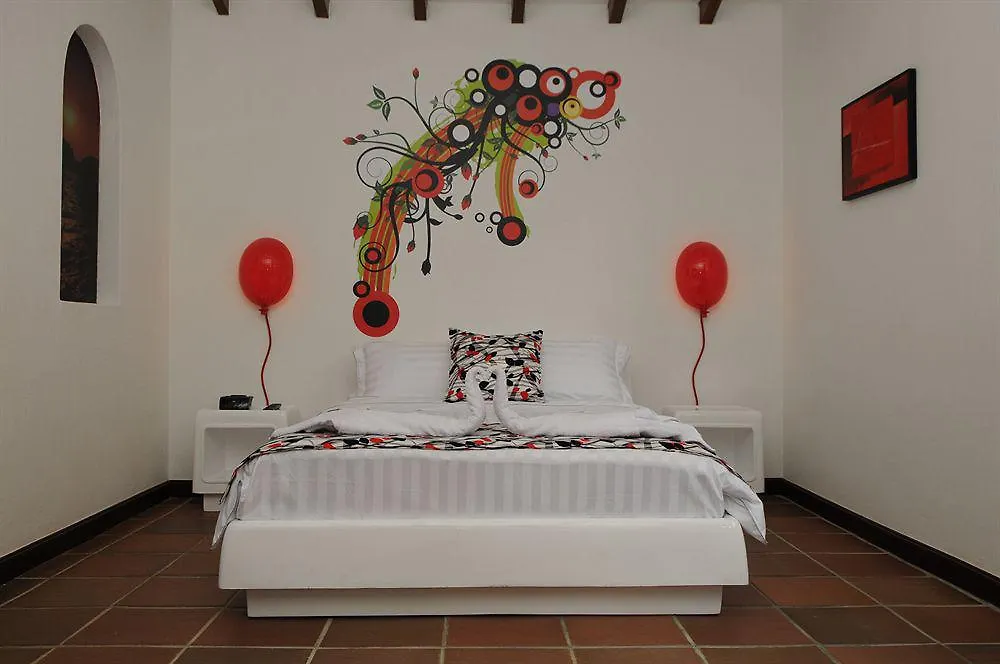 Kolor Hotel Boutique Medellín 3*,